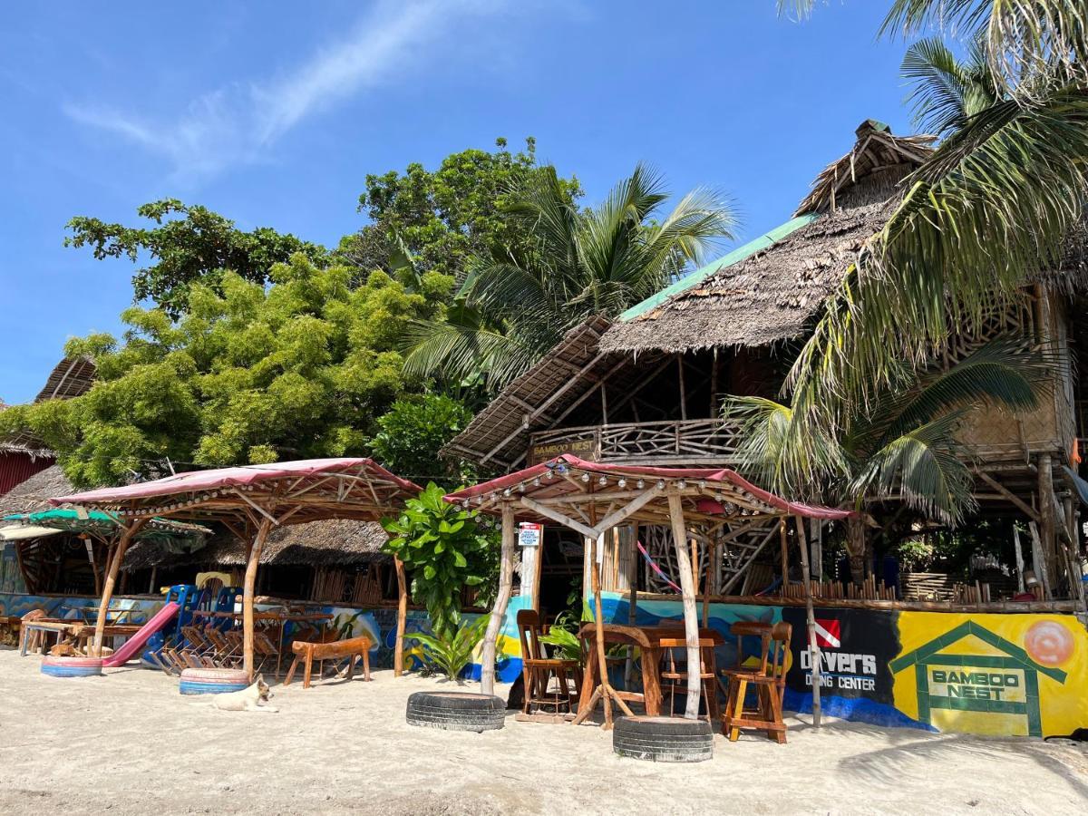 Bamboo Nest Beachfront Puerto Princesa Екстер'єр фото