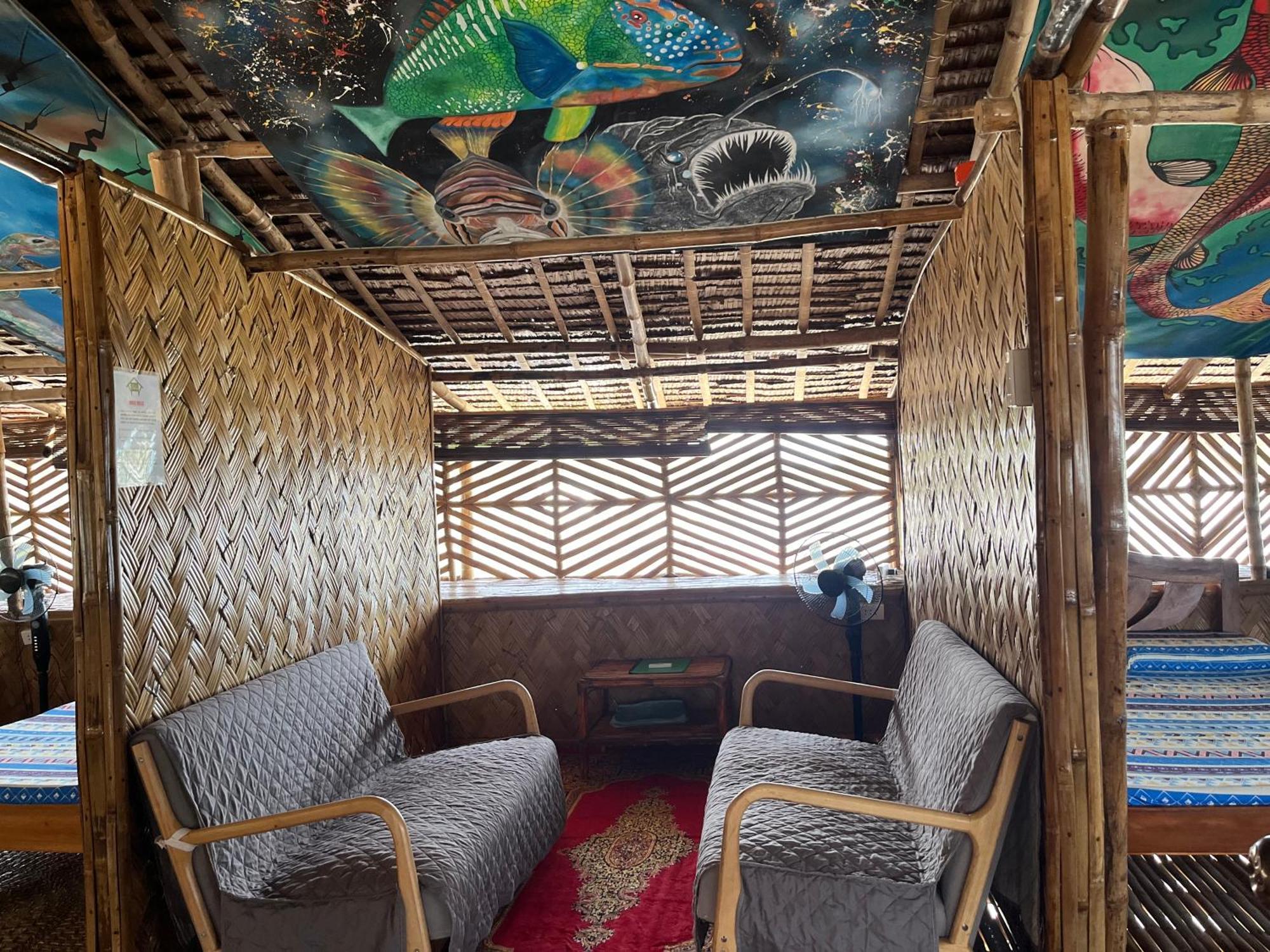Bamboo Nest Beachfront Puerto Princesa Екстер'єр фото
